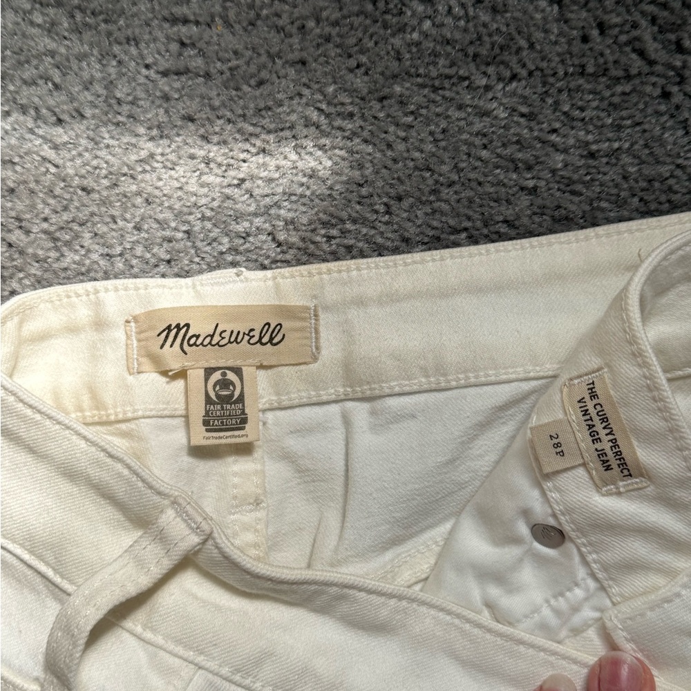 Madewell Cream Curvy Perfect Vintage Jeans
